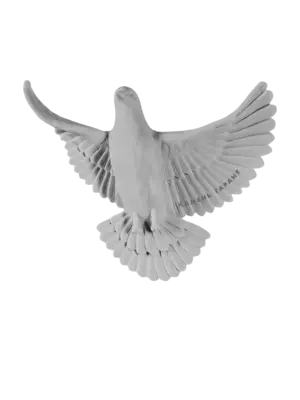 Объемный барельеф летящего голубя из белого гранита